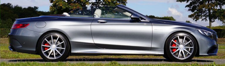 Cleaning and Protecting Your Car's Paintwork
